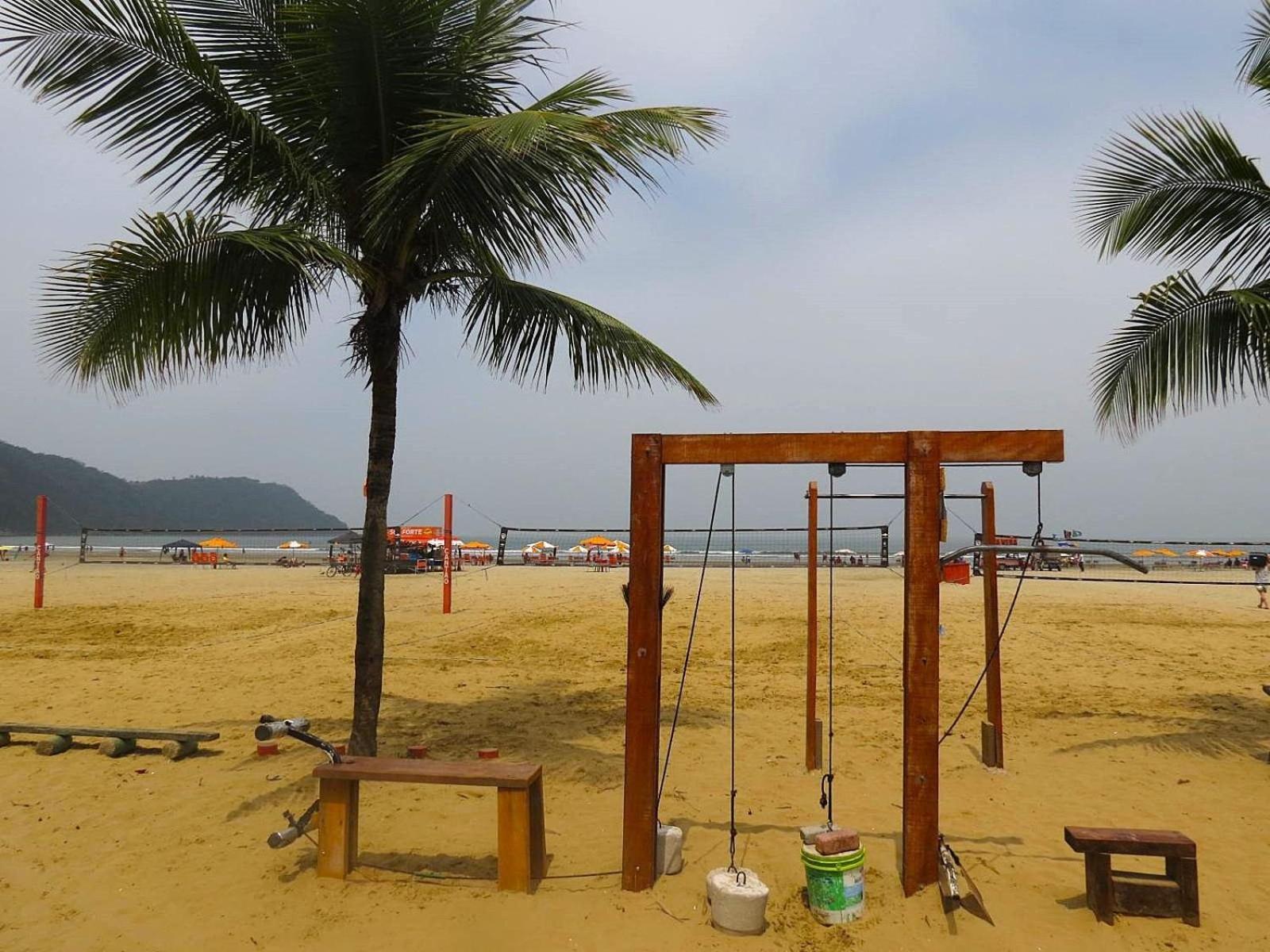 113 Canto Do Forte - 1Dorm - 200 M Da Praia E 20M Dos Bares E Restaurantes - Estacionamento Gratuito E Wi Fi , Tv A Cabo Praia Grande  Zewnętrze zdjęcie